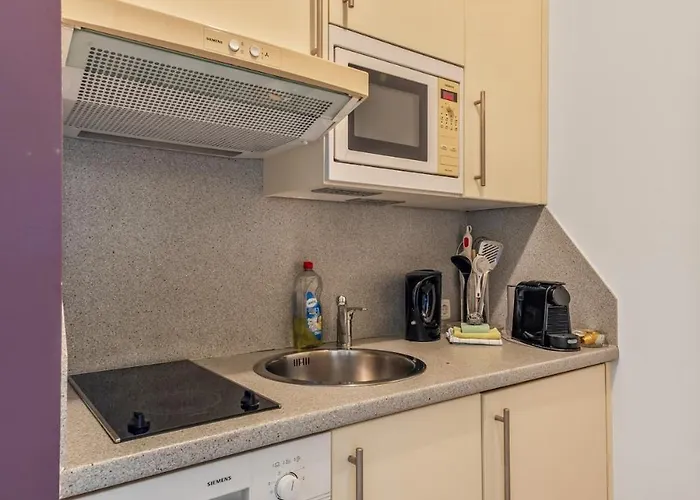 1001 Night 2br - Gym - Parking * Viena